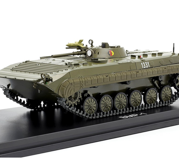 Premium ClassiXXs model BMP-1 NVA model BMP-1 NVA   materiál: kov/plast měřítko: 1:43 výrobce: Premium ClassiXXs   Východoněmecká armáda