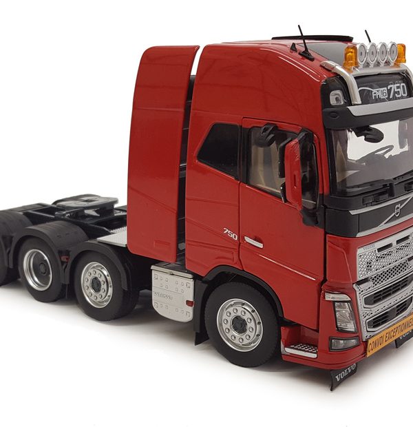 MarGe Models model VOLVO FH16 8x4 červená sběratelský model v měřítku 1:32 výrobce: MarGe Models materiál: kov/plast