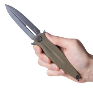 ANV Knives nůž ANV-Z400 BB DLC černá/hladké ostří G10 olivová/Liner Lock Sebejistá elegance doplněná o aristokratické linky dává modelu Z400 právem nadvládu nad zbytkem našich zavíráků.   Dýkovité ostří vyrobené z oceli Sleipner