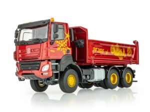 Kaden model Tatra Phoenix 6x6 ''PF 2025'' Limitovaná série 300ks. Sběratelský a perfektně propracovaný kovový model v měřítku 1:43. Celokovový. Přední kola natáčecí